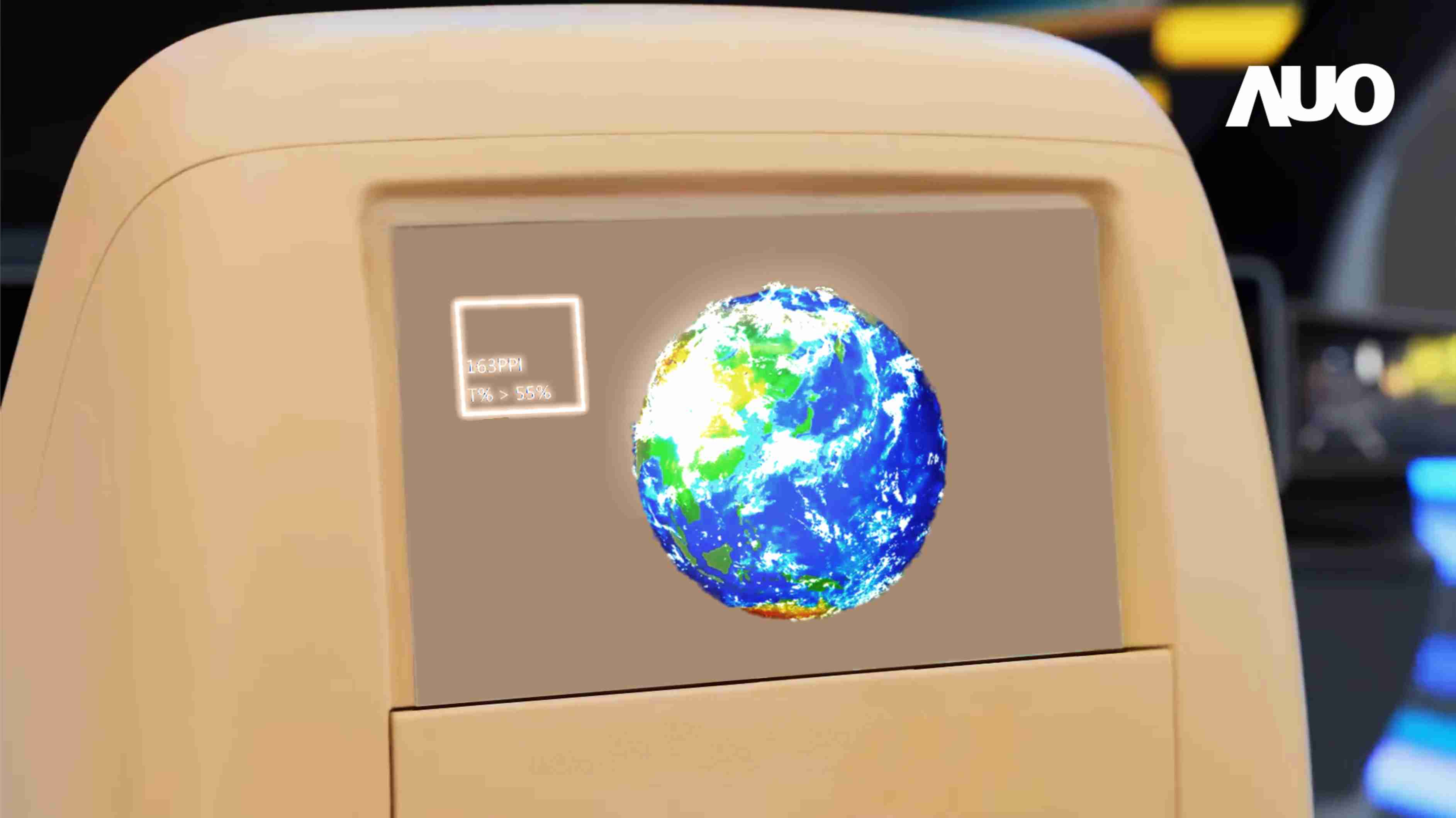 尊龙z6突破设计与制程挑战，，推出全球最高分辨率163ppi的13.5吋透明Micro LED面板，，并积极布局智能车市场，，，，以期拓展透明显示应用的可能性