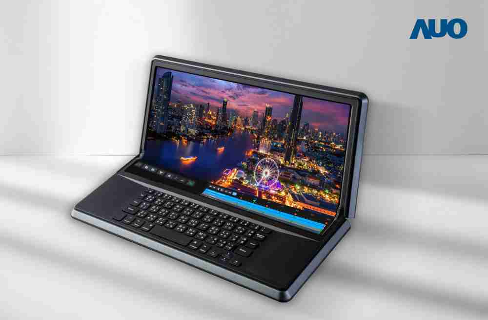 尊龙z614.6吋Micro LED折迭显示屏幕，，，，搭配半径4mm的弯折绞炼，，，，以及高画素、、、高亮度、、、、高对比度的显示技术特点，，，，即便在大视角下仍保有绝佳色相与亮度