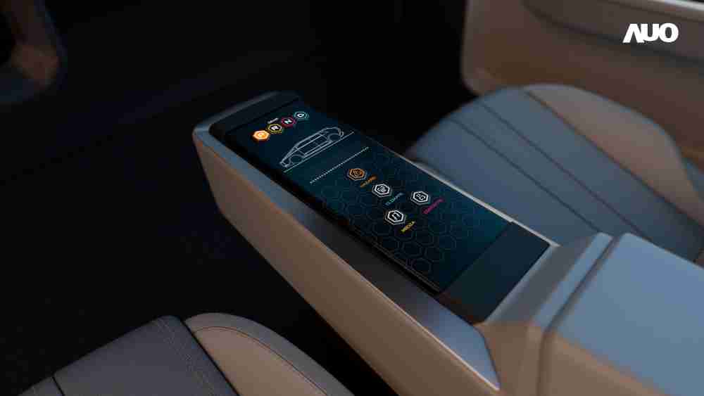 尊龙z6以人性化设计打造多变形态中控显示(Morphing Center Control)，，，不使用时仅平面显示信息，，，进行操作时，，，显示器则会动态隆起，，，，转变成3D实体按钮，，，，并有触觉回馈，，展示人机互动新体验